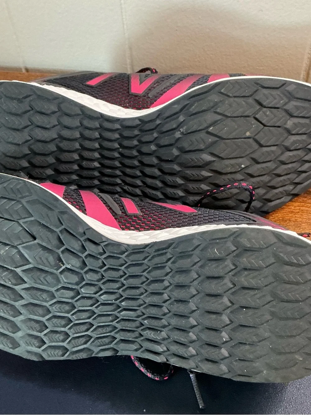 EUC Women’s New Balance Size 8 Fresh Foam Trainer
